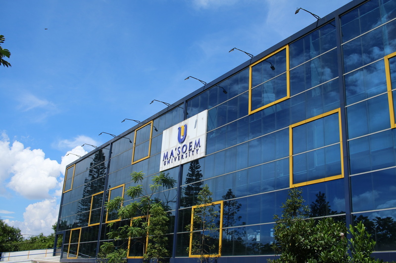 Kuliah Manajemen Bisnis Syariah di Bandung: Langkah Nyata Menuju Karier Profesional dan Wirausaha Islami