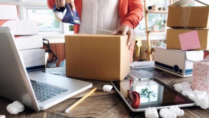 Bisnis Jualan Online: Cara Menghadapi Komentar Negatif dengan Elegan