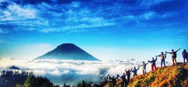 Paket Tour Dieng